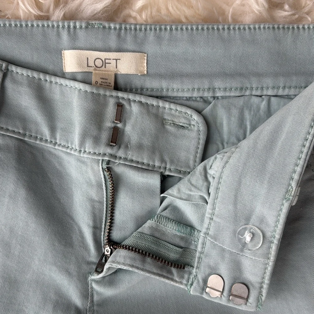 Light Green/Blue Loft Pants, size 0 - Picture 3 of 9